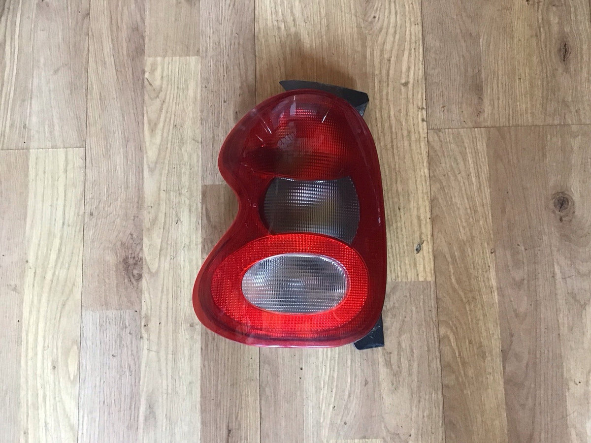 SMART FORTWO BRABUS PASSENGER'S SIDE N/S REAR LIGHT 2007 20142