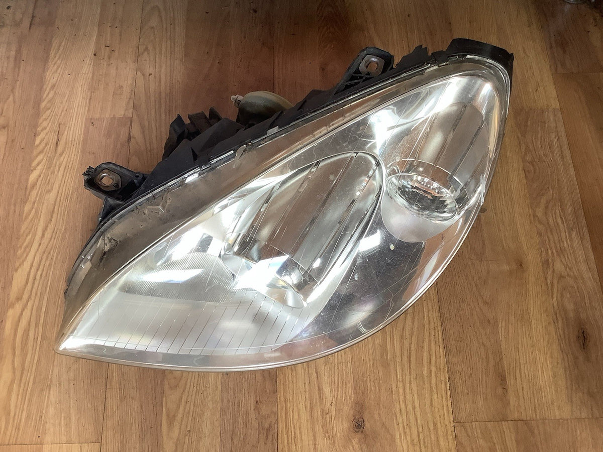 MERCEDES B CLASS W245 PASSENGER'S SIDE N/S HEADLIGHT A1698202561 2005 20140