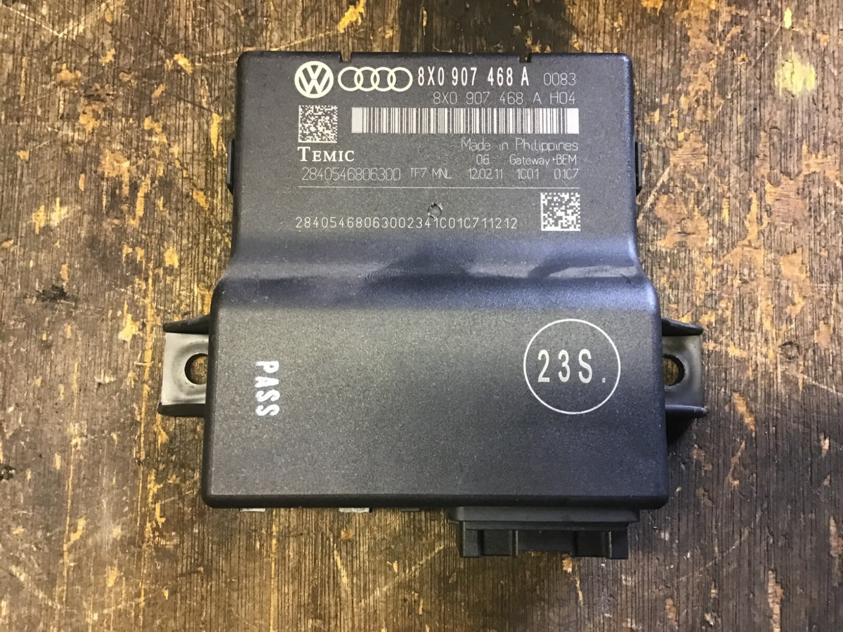 AUDI A3 8X GATEWAY CONTROL MODULE ECU 8X0907468A 2010 20181