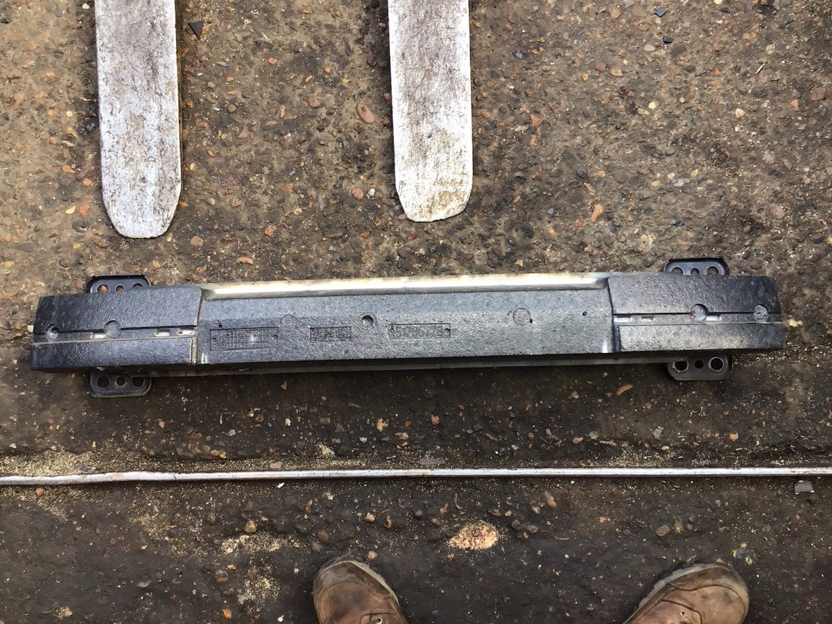FIAT 500 FRONT BUMPER SUPPORT BAR CRASH BAR WITH FOAM 2008 20154