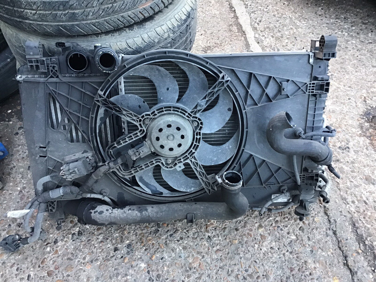 VAUXHALL MERIVA B 1.4 TURBO RADIATOR PACK RADIATOR FAN 13330996 2010 201710