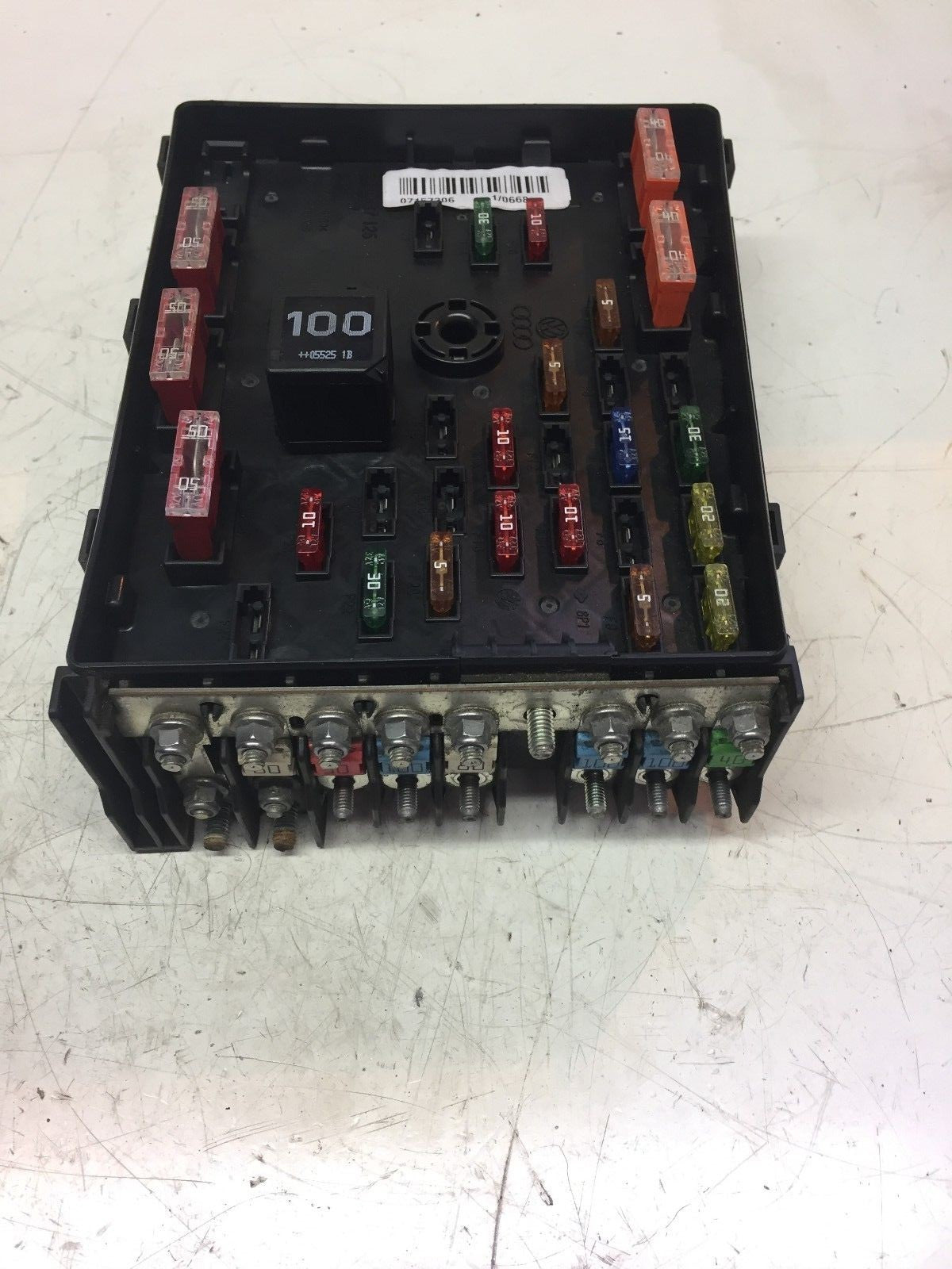 VOLKSWAGEN AUDI SEAT SKODA CENTRAL ELECTRICS FOR ENGINE BAY ECU BOX 3C0 937 1250