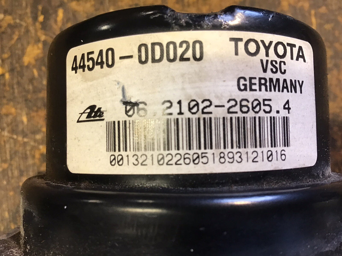 TOYOTA YARIS MK3 ABS PUMP MODULE 44540 0D020 06.2102 2605.4 2012 20173