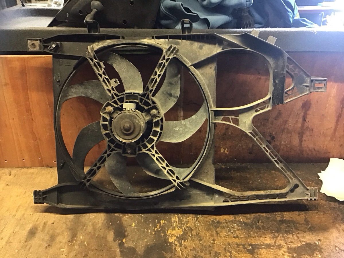 VAUXHALL CORSA C RADIATOR FAN COWLING 13123728 2010 20141