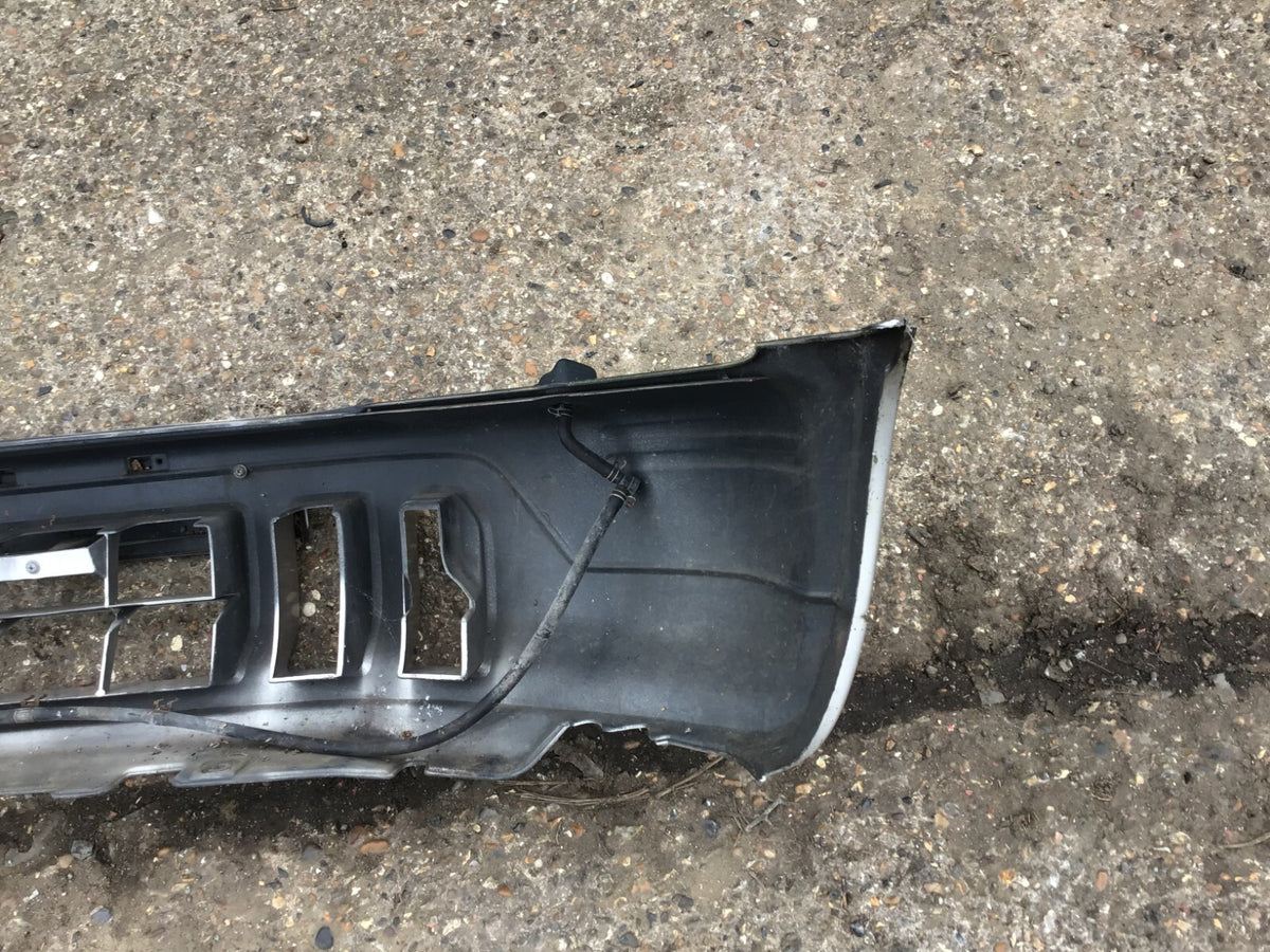 HONDA CR V MK1 FRONT BUMPER IN SILVER 1995 200112