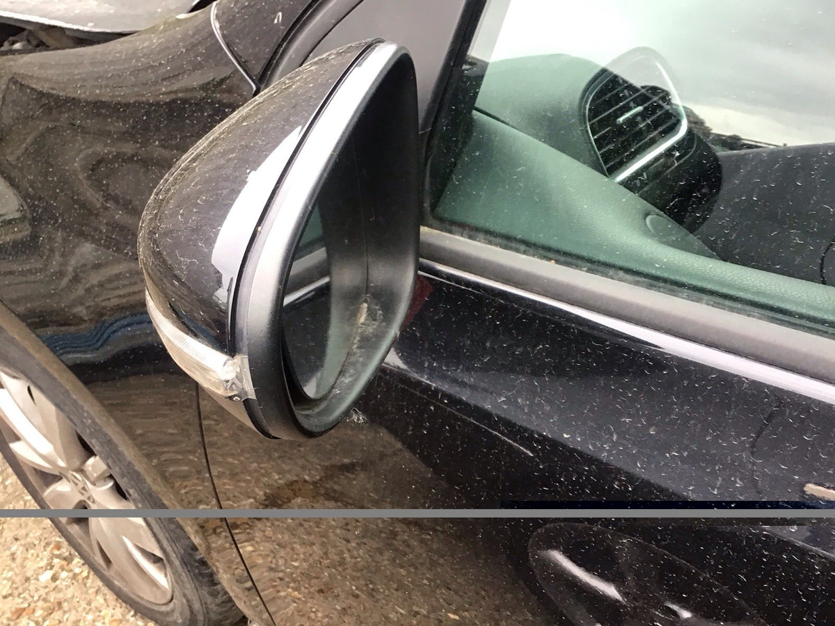 VOLKSWAGEN GOLF MK6 PASSENGER'S SIDE MIRROR DEEP BLACK LC9X 2009 20124
