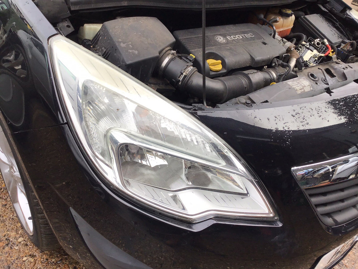 VAUXHALL MERIVA B DRIVER'S SIDE O/S HEADLIGHT 13253632 2010 20152