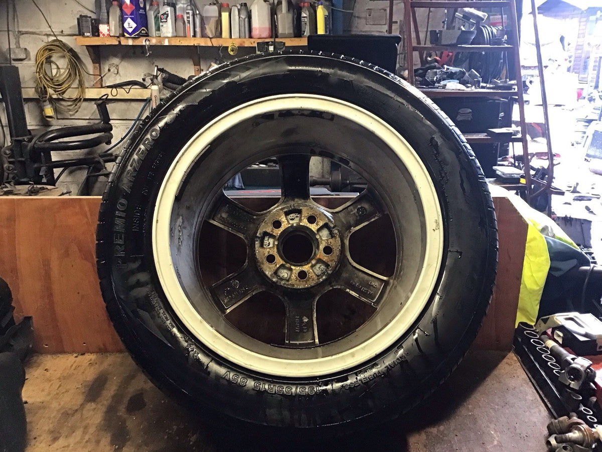 VOLKSWAGEN POLO 6R  ALLOY WHEEL 15" 6R0601025C  TYRE 195X55X15 2009 20174