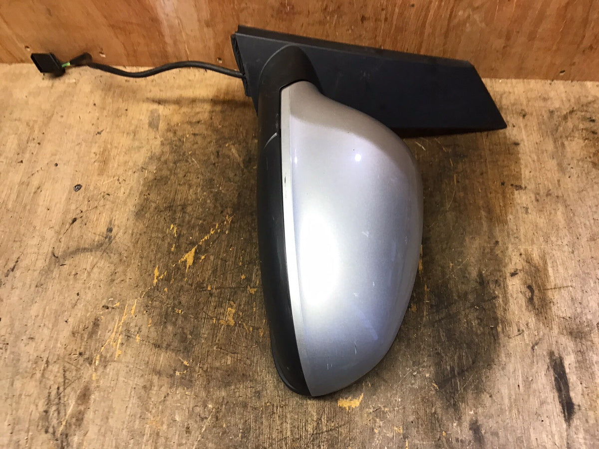 VAUXHALL ASTRA J PASSENGER'S SIDE N/S DOOR MIRROR SOVEREIGN SILVER 176/GAN3