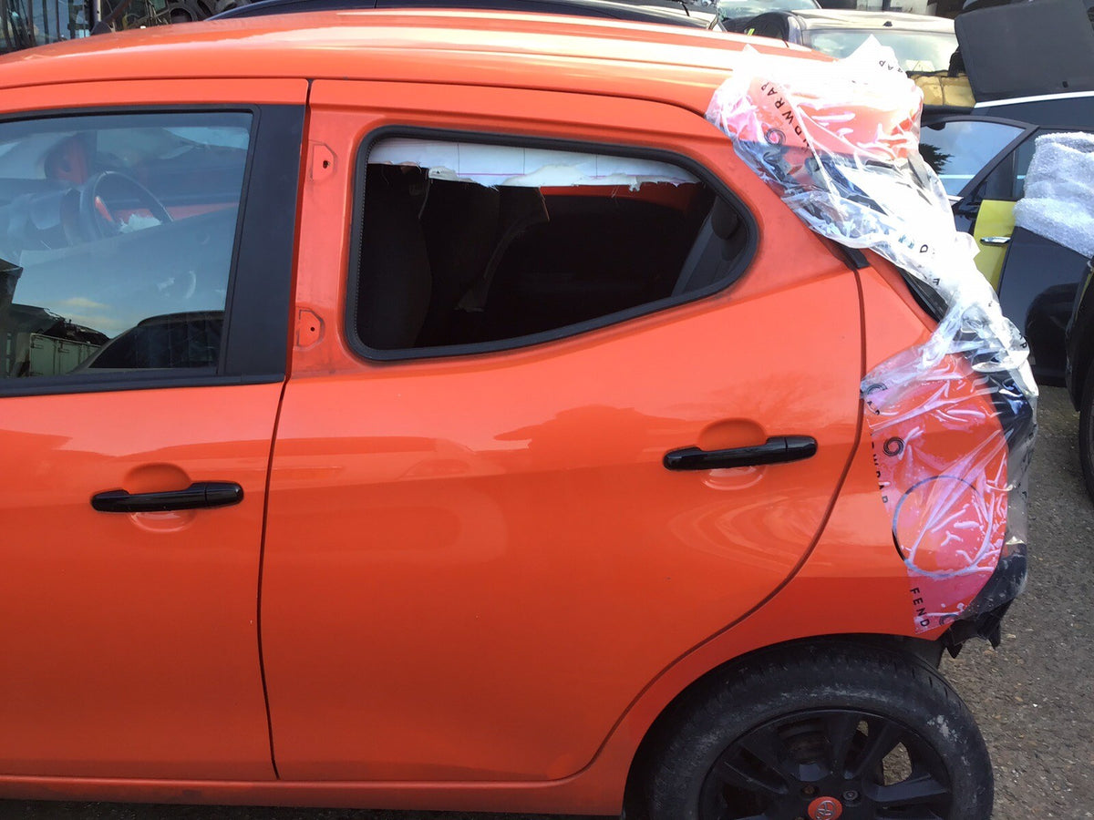 TOYOTA AYGO MK2 PASSENGER'S SIDE REAR N/S/R DOOR ORANGE 4W5  2014 20211