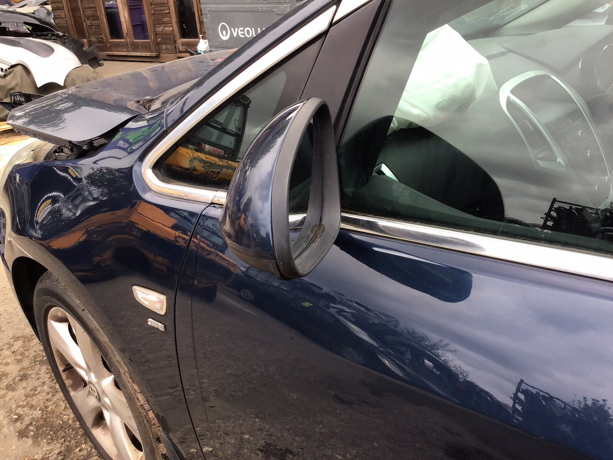 VAUXHALL ASTRA J PASSENGER'S SIDE N/S DOOR MIRROR WATERWORLD BLUE ZGEU 2010 20155