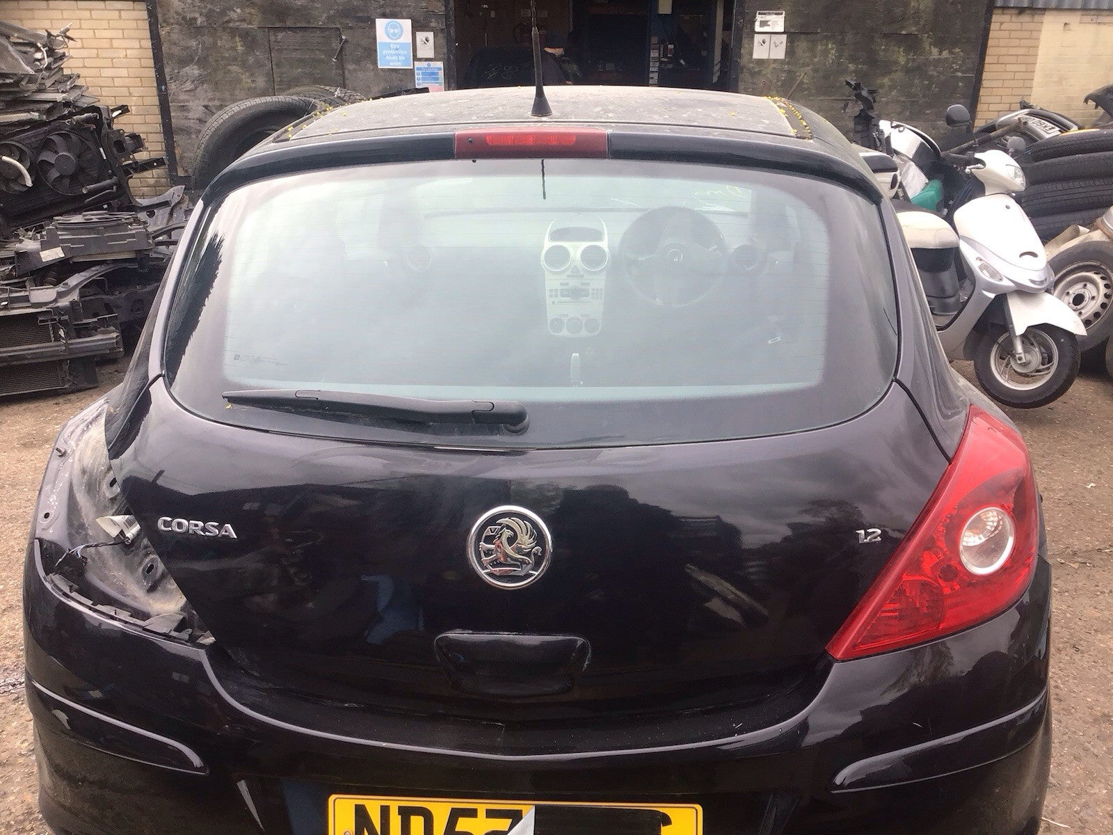 VAUXHALL CORSA D TAILGATE BLACK SAPPHIRE  PAINT CODE Z20R  3 DOOR 2006 20101