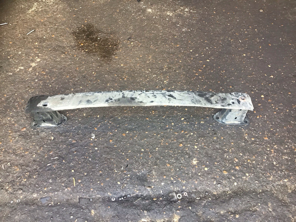 FORD FOCUS MK3 ESTATE  FRONT CRASH BAR BUMPER SUPPORT BAR 11 20181