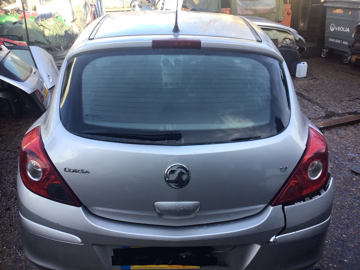 VAUXHALL CORSA D TAILGATE STAR SILVER Z157 3 DOOR MODEL 2006 20142
