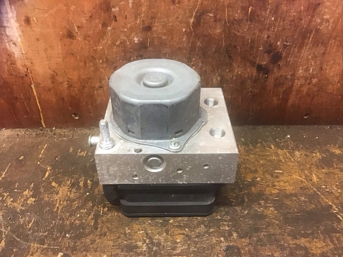 TOYOTA AYGO MK2 ABS PUMP MODULE  PETROL 44540 0H070  2014 20240