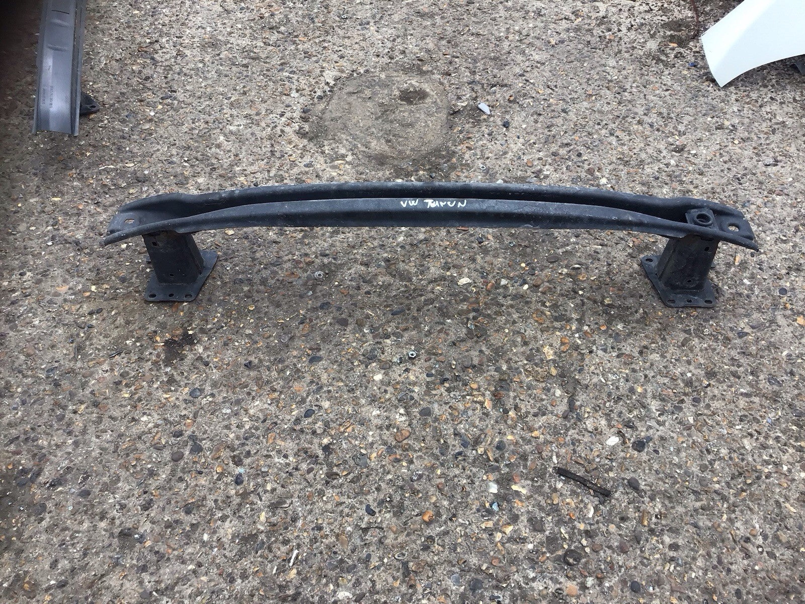 VOLKSWAGEN TOURAN REAR BUMPER SUPPORT BAR CRASH BAR 5TA807558A 2015 20201