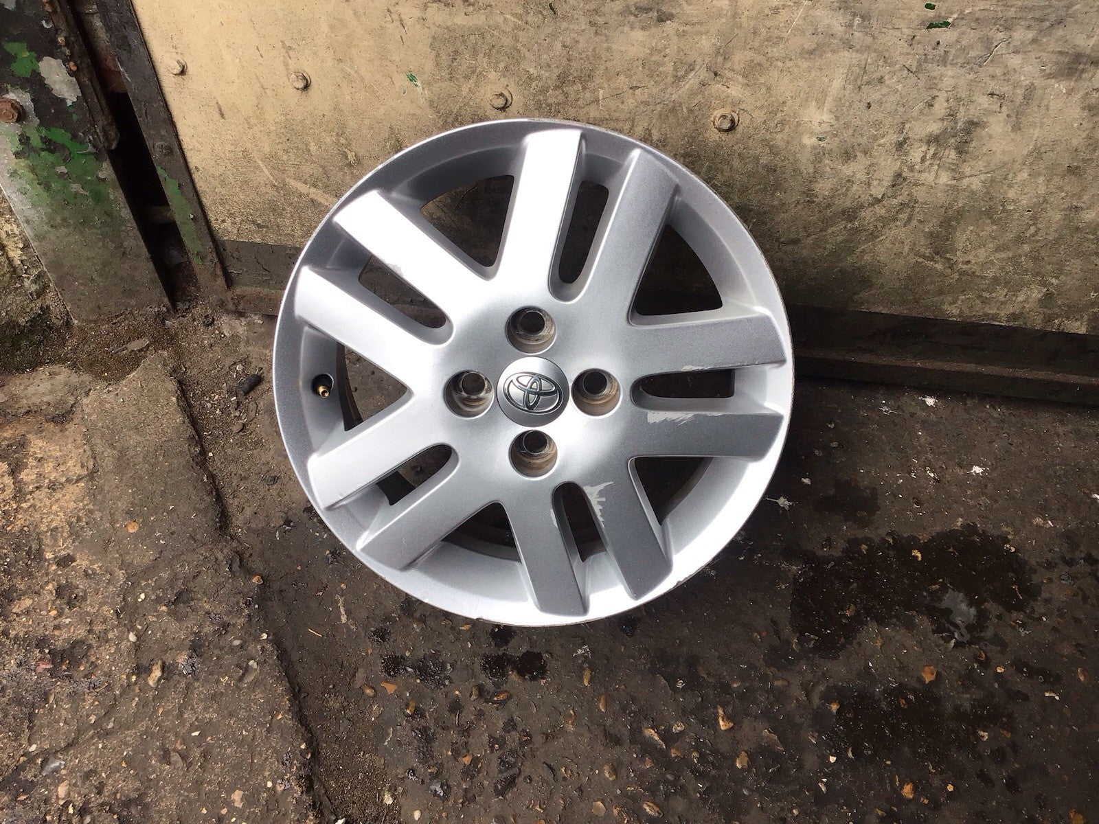 TOYOTA YARIS MK2 ALLOY RIM 15'' PZ406 B0675 ZC 2006 20111
