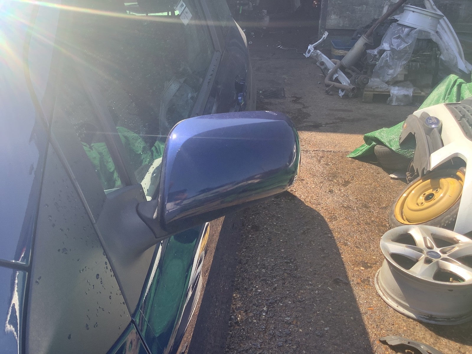 TOYOTA YARIS MK2 PASSENGER SIDE N/S DOOR MIRROR LEXUS DARK BLUE 8P4 3 DOOR 06 101