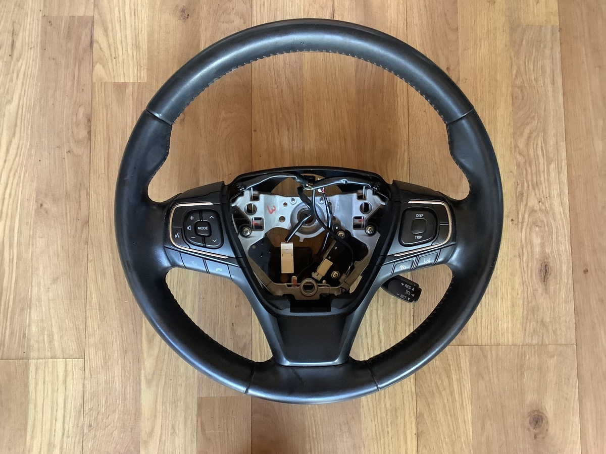 TOYOTA VERSO MK2 DRIVERS SIDE STEERING WHEEL 45100 05A00 2013 20182