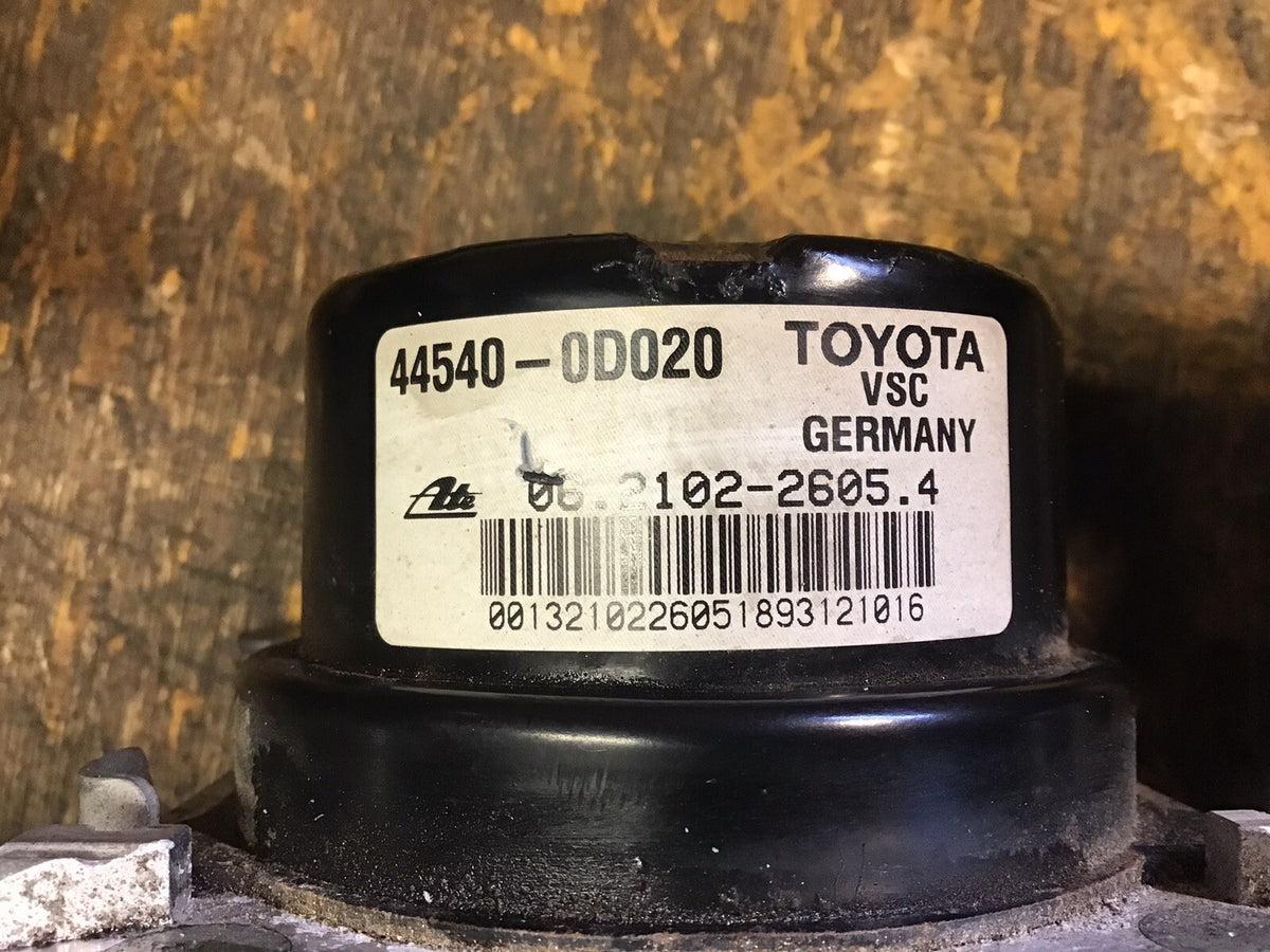 TOYOTA YARIS MK3 ABS PUMP MODULE 44540 0D020 06.2102 2605.4 2012 20172