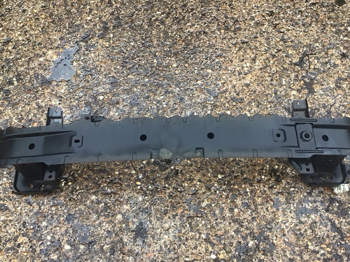 FORD FIESTA MK7 FRONT CRASH BAR BUMPER SUPPORT BAR 8V51 17K876 BG 2009 20127