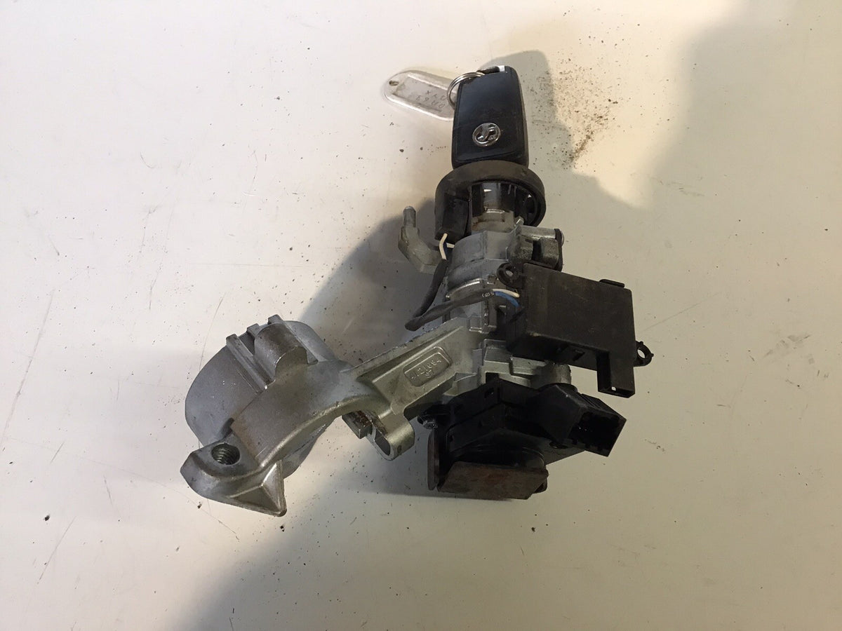 VAUXHALL INSIGNIA IGNITION BARREL LOCK AND KEY  2009 20146