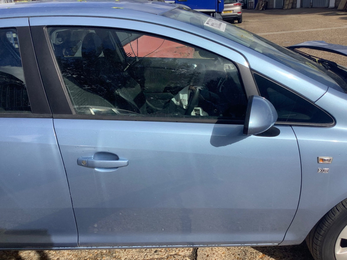 VAUXHALL CORSA D DRIVER SIDE O/S FRONT DOOR CRINAN BLUE Z22R 5 DOOR 2006 20140
