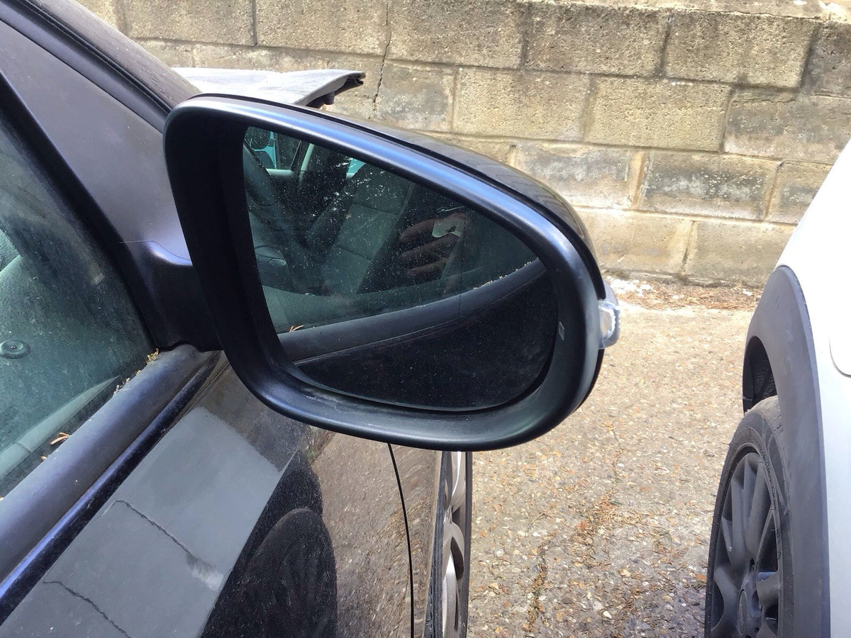 VOLKSWAGEN GOLF MK6 DRIVER'S SIDE MIRROR DEEP BLACK LC9X 2009 20128