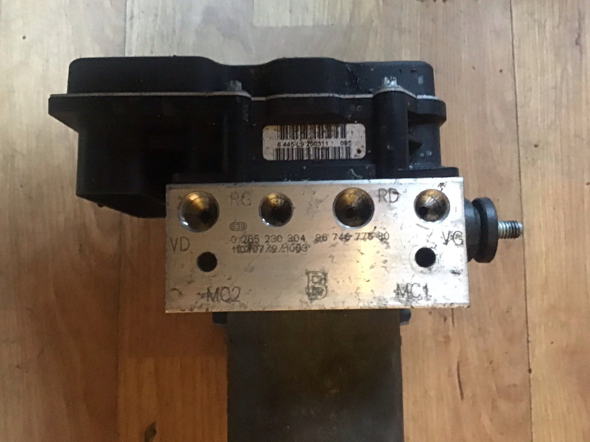 PEUGEOT 3008 ABS PUMP MODULE 1.6 PETROL 0265230304 9674677580 2009 20135