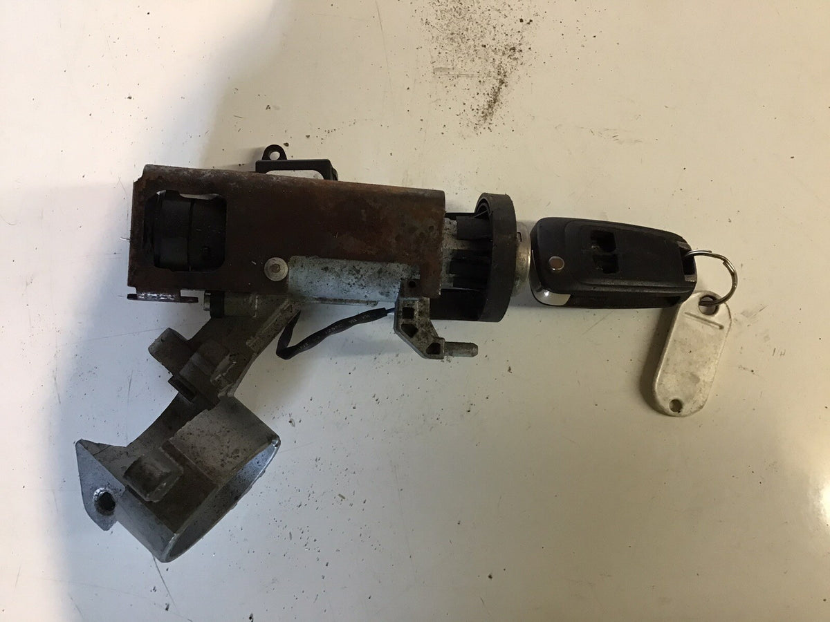 VAUXHALL INSIGNIA IGNITION BARREL LOCK AND KEY  2009 20143