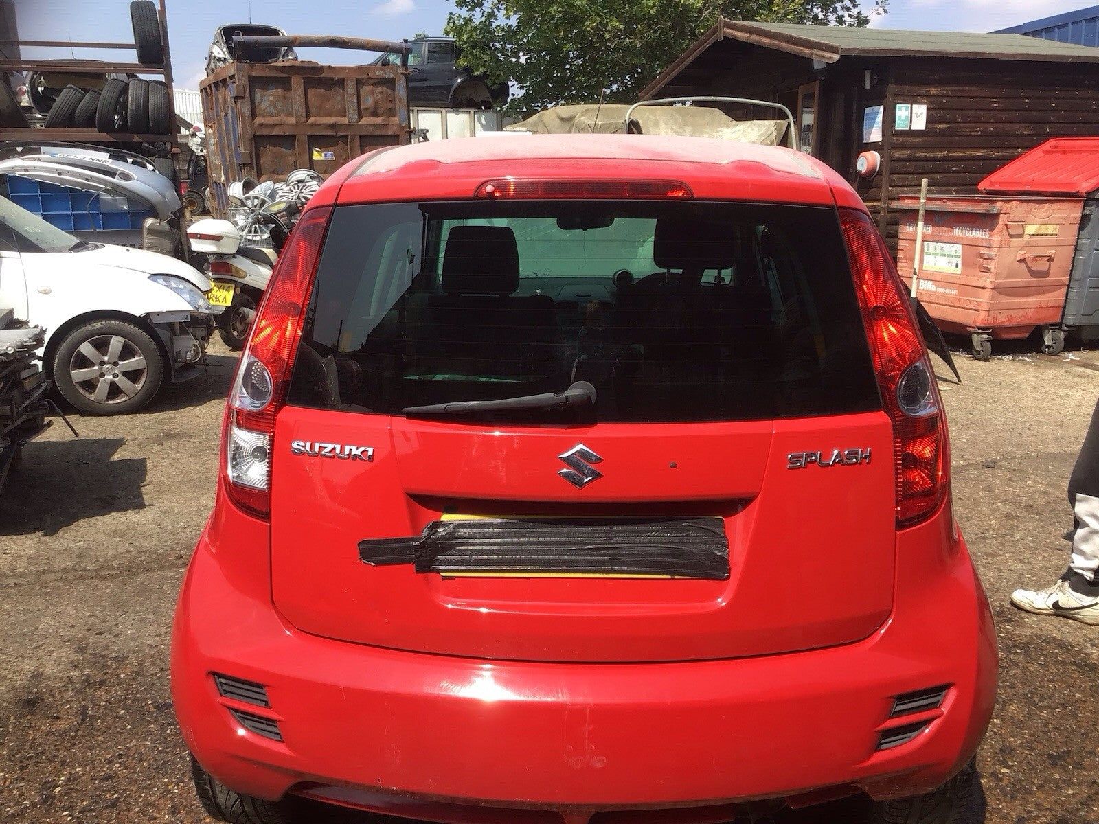 SUZUKI SPLASH TAILGATE IN BLAZE RED ZCFB 2008 20141