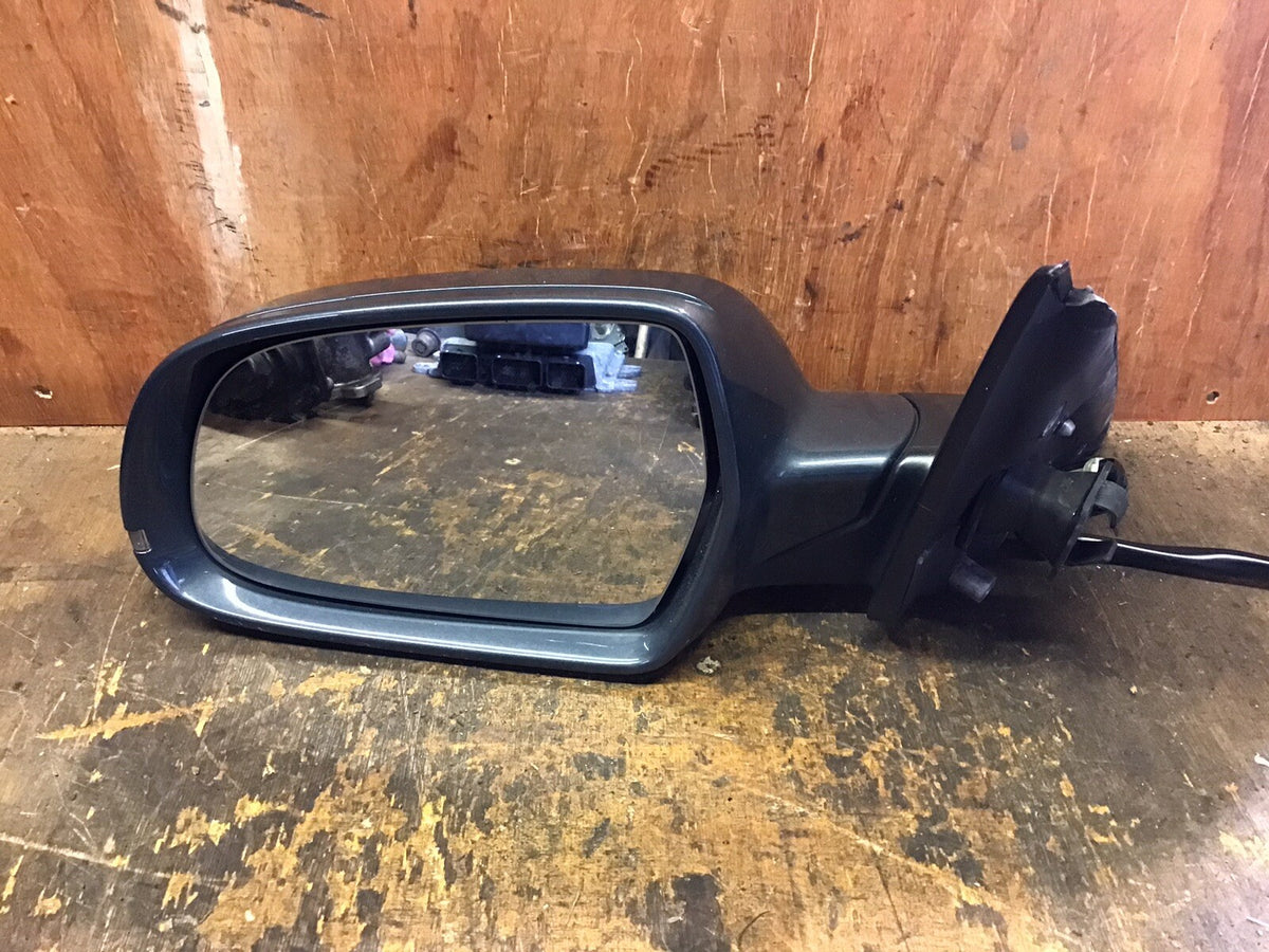 AUDI A4 B8 ESTATE PASSENGER SIDE N/S DOOR MIRROR METEOR GRAY METALLIC LZ7H 08 155
