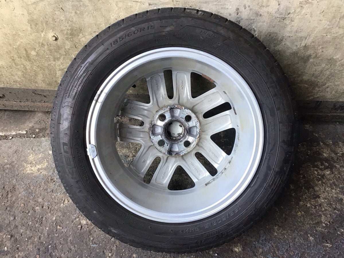 TOYOTA YARIS MK2 ALLOY WHEEL 15'' PZ406 B0675 ZC WITH TYRE 185X60X15 2006 201111
