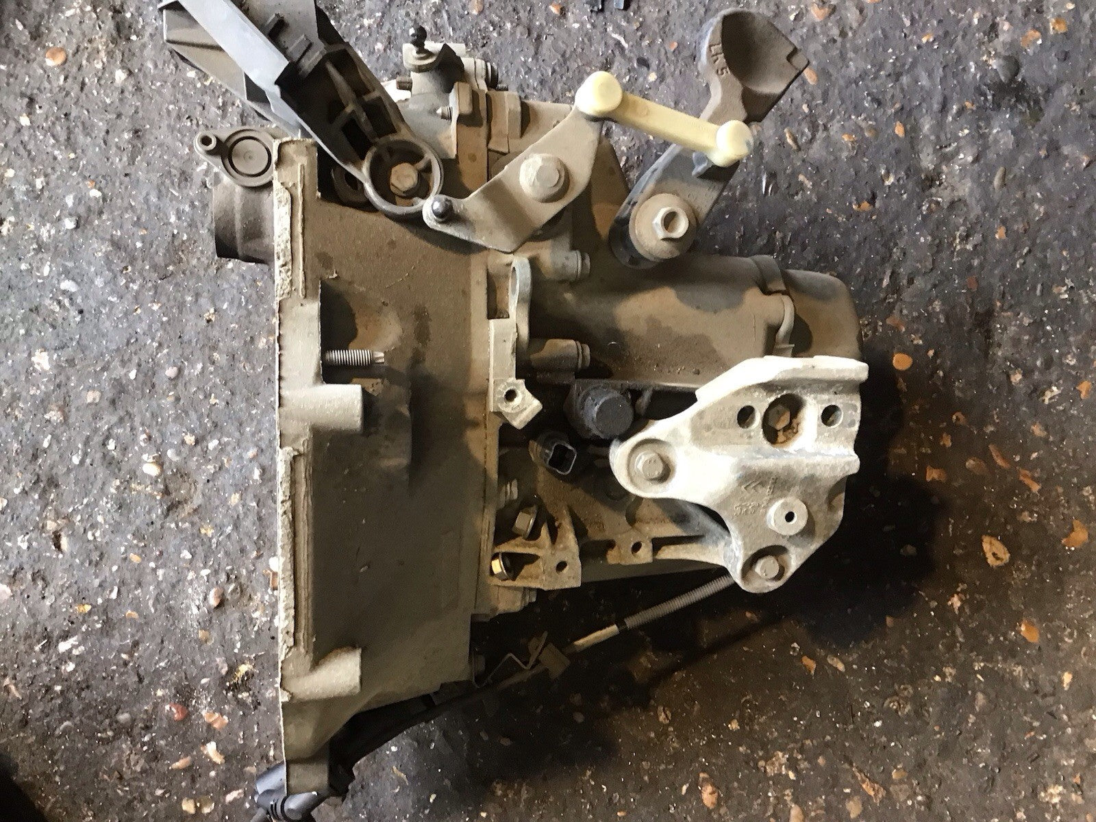 PEUGEOT 207 1.4 HDI GEARBOX 5 SPEED MANUAL 20CQ95 5 SPEED DIESEL 2008 20121