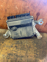 TOYOTA YARIS MK2 1.3 PETROL ECU  89661 0D400 1NR FE SEMI AUTOMATIC 2006 20113