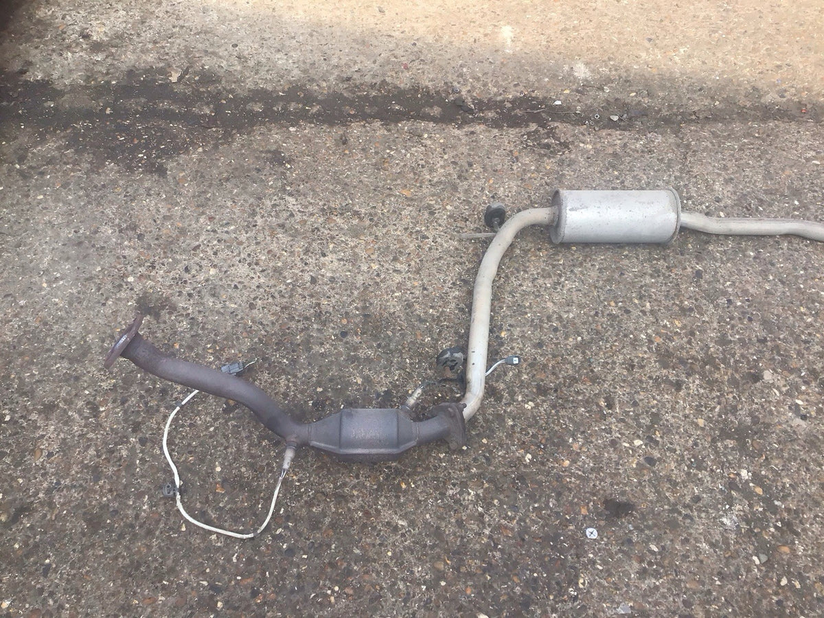 HONDA JAZZ MK2 EXHAUST CAT CATALYTIC CONVERTER COMPLETE LAMBDA SENSOR 2002 20080