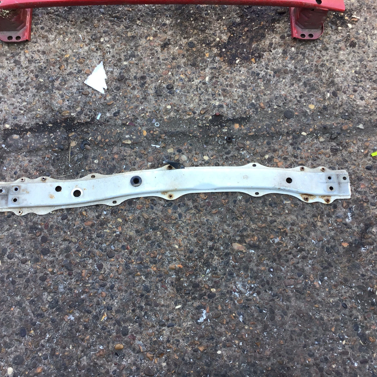 PEUGEOT 107  FRONT  RADIATOR SUPPORT BAR CRASH BAR 571610H010 2012 20140
