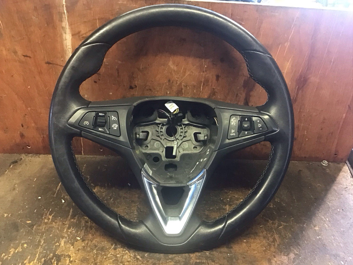 VAUXHALL CORSA E STEERING WHEEL  MULTIFUNCTION 34152129C 2009 20175