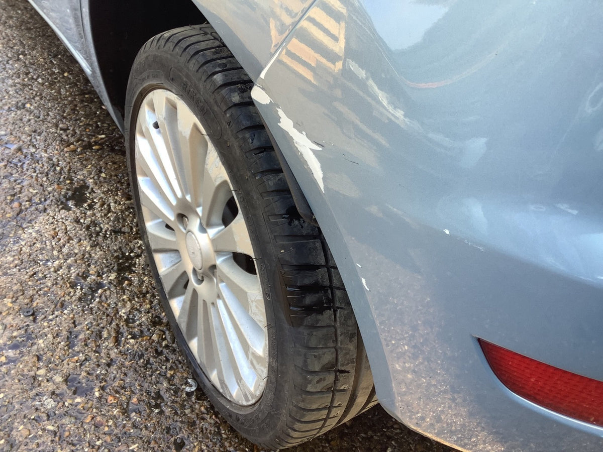FORD FIESTA MK7 REAR BUMPER IN  AVALON 2009 20179