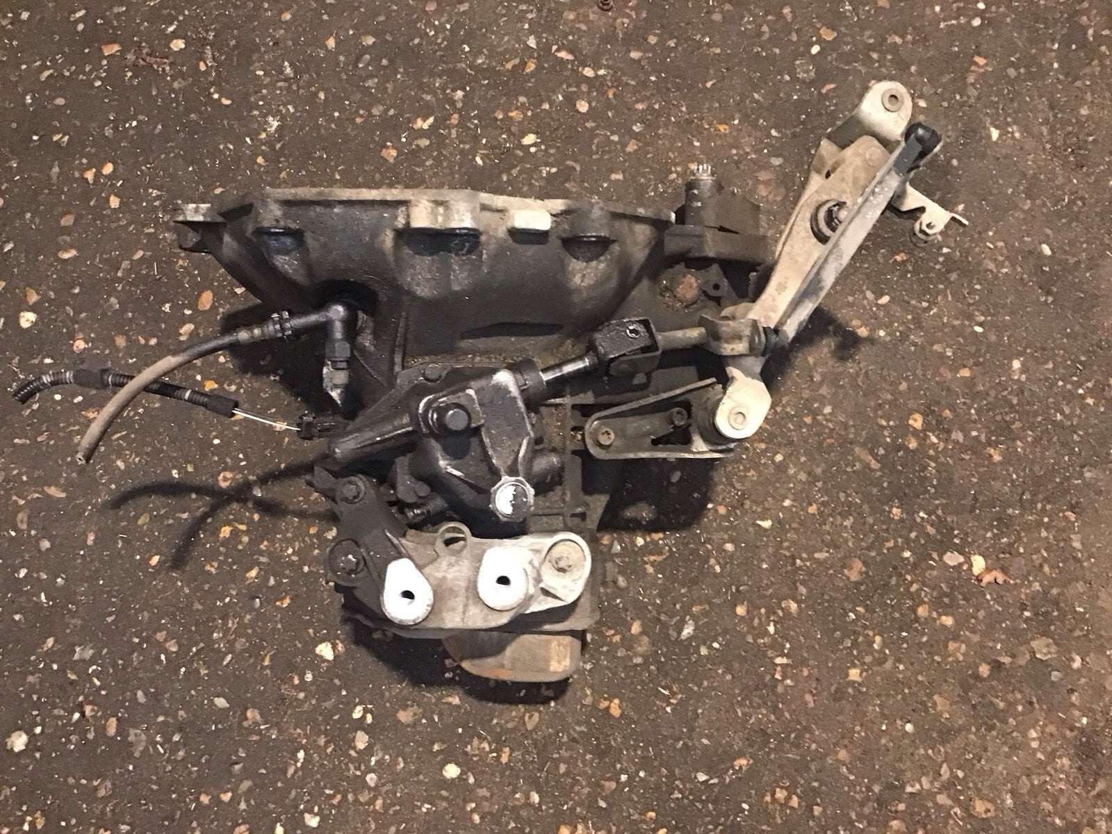 VAUXHALL TIGRA B 1.4 PETROL GEARBOX 5 SPEED 29000 MILES CODE F13 C374 2004 20090