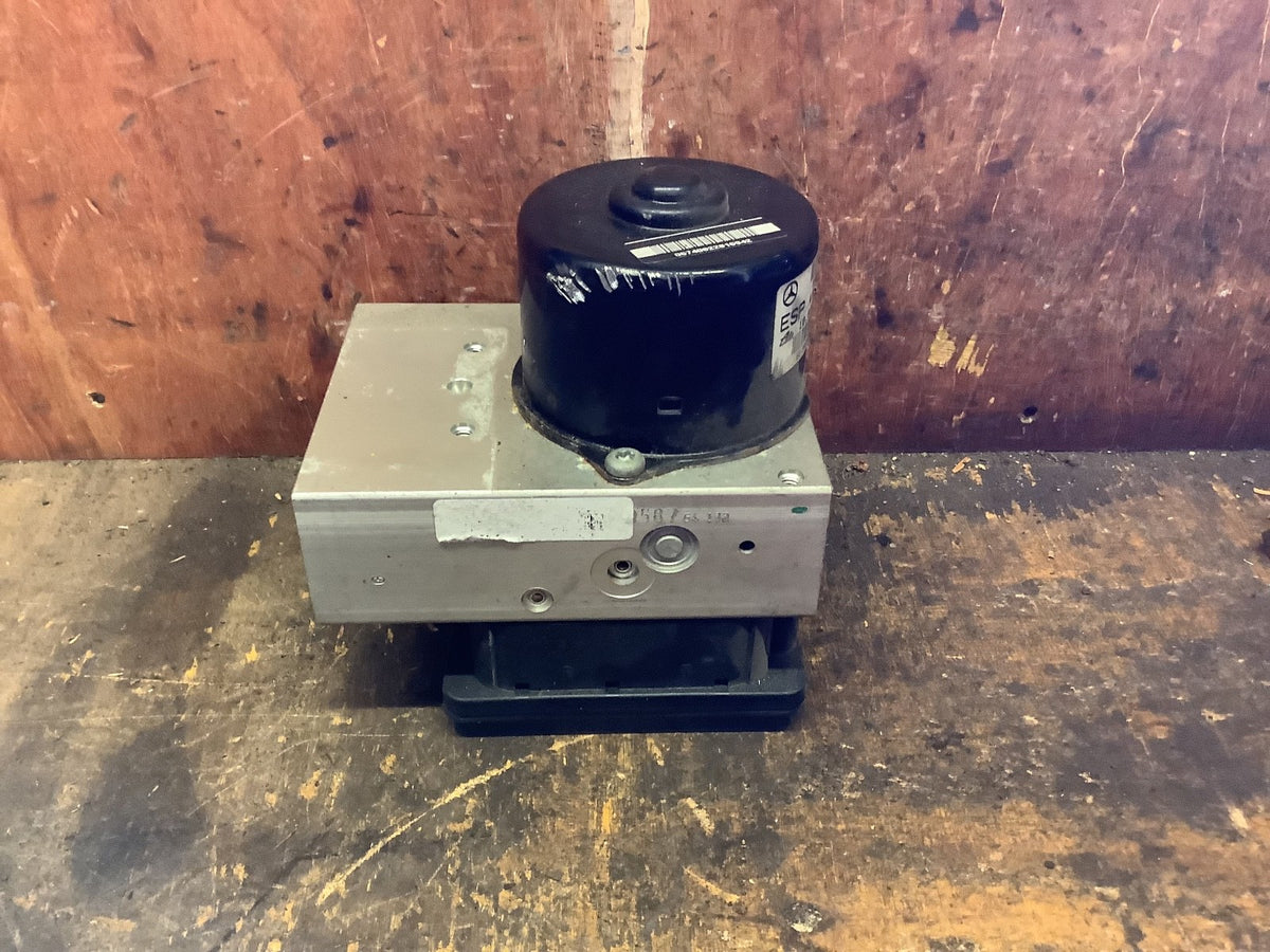 MERCEDES C CLASS W203 ABS PUMP MODULE  A0054312912  2003 20081