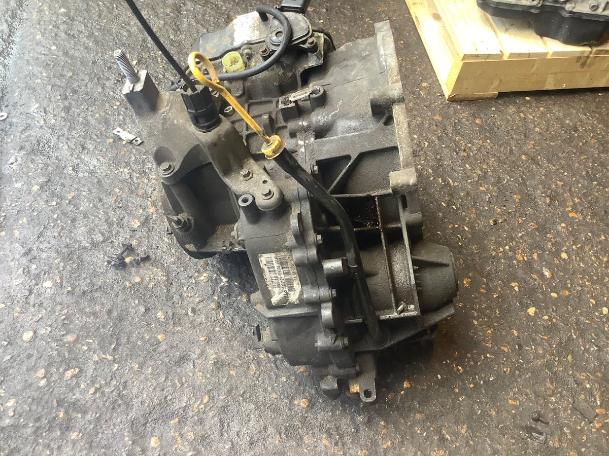 FORD MONDEO MK3 2.0 PETROL GEARBOX AUTOMATIC 5S7P 7000 BB 72000 MILES 2001 20074