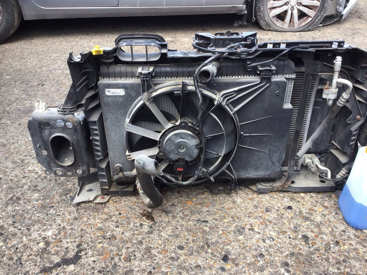FORD FIESTA MK7 1.4 DIESEL RADIATOR RAD PACK SLAM PANEL 8V51 8C607 CG 2008 20126