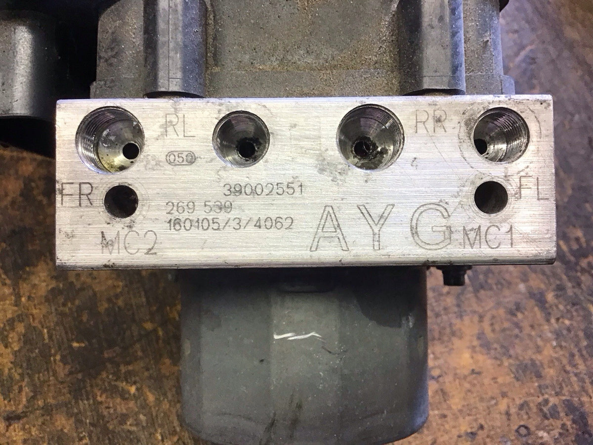 VAUXHALL ADAM ABS PUMP MODULE 39002551 AYG 2695339 2013 20195