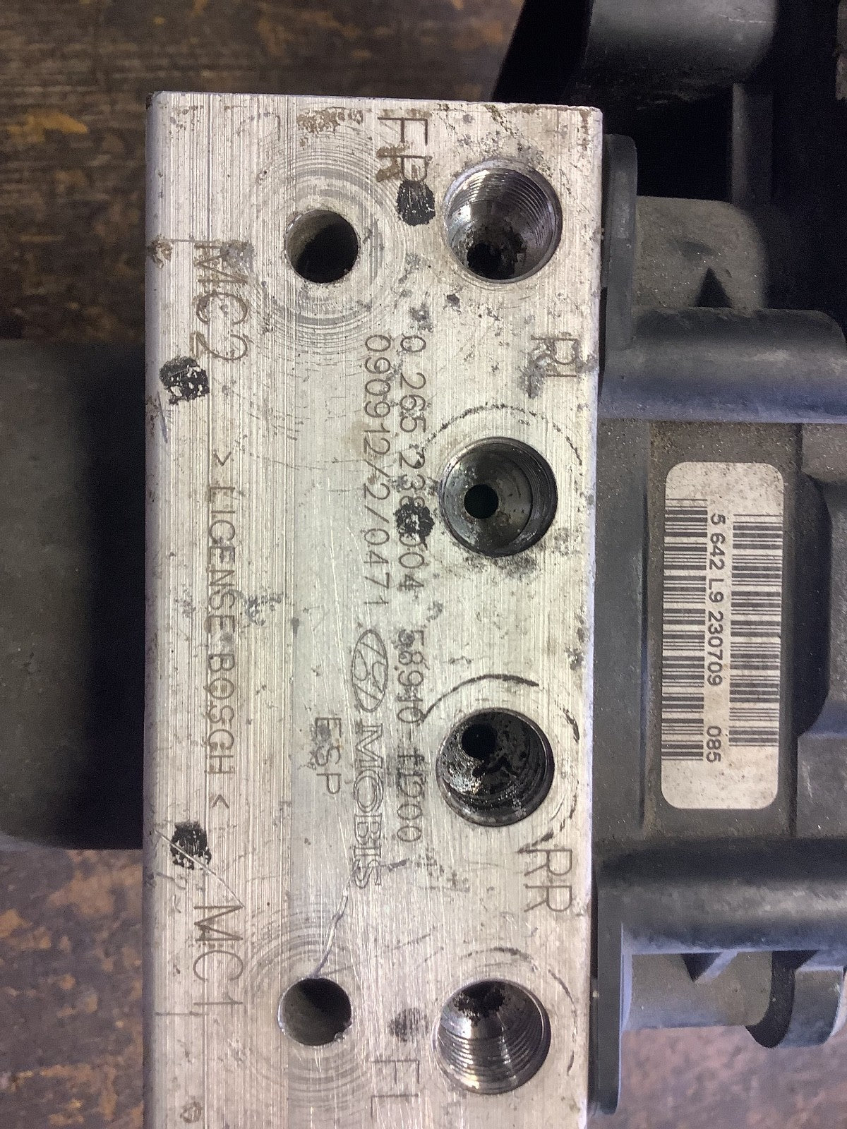HYUNDAI I20 MK1  ABS PUMP MODULE PETROL 0265238004  2008 20127