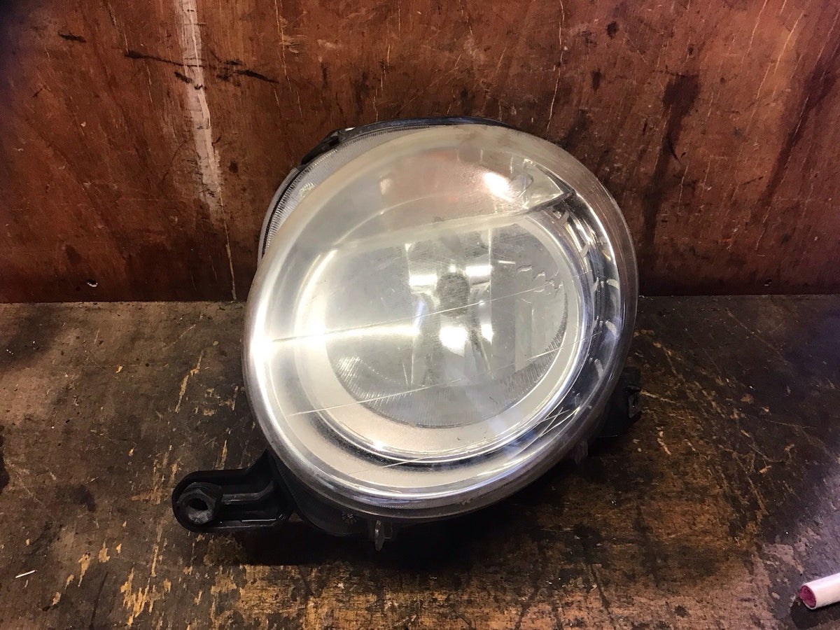 FIAT 500 PASSENGERS  SIDE N/S HEADLIGHT HALOGEN 2008 20153