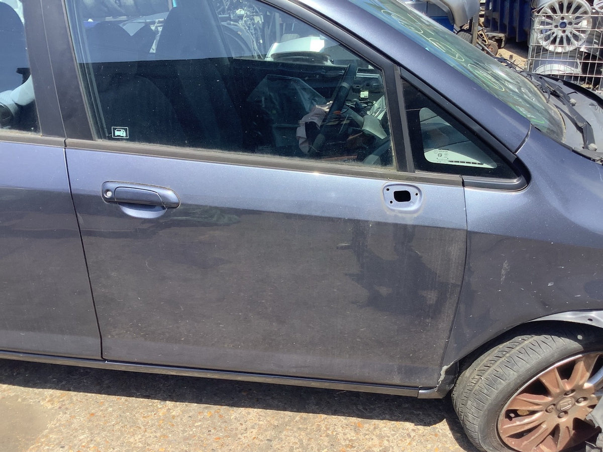 HONDA JAZZ MK2 DRIVERS SIDE FRONT DOOR SPARKLE GREY METALLIC NH684P 2002 20084