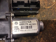 VOLKSWAGEN GOLF MK5 PASSENGERS FRONT WINDOW MOTOR REGULATOR 1K0959702K 05 20083