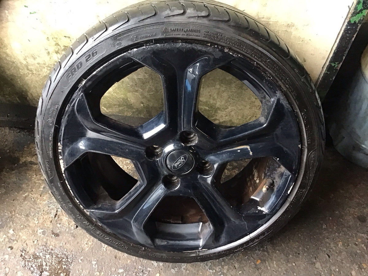 FORD FIESTA  ST BLACK ALLOY WHEEL AND TYRE 17"  7Jx17 ET47.5 C1BC TBFC3