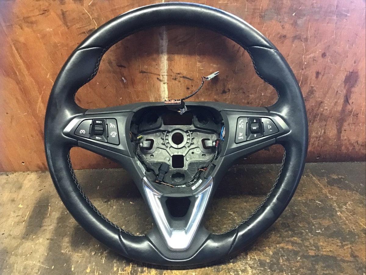 VAUXHALL CORSA E DRIVER'S STEERING WHEEL LEATHER 39035999 2015 20194